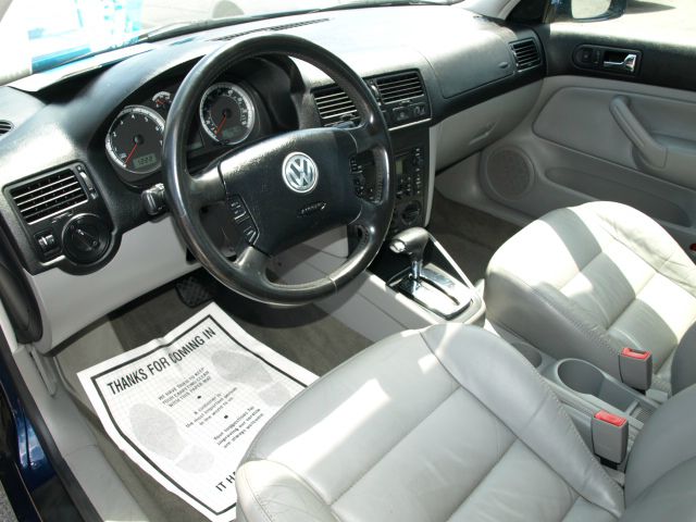 Volkswagen Jetta 2004 photo 1