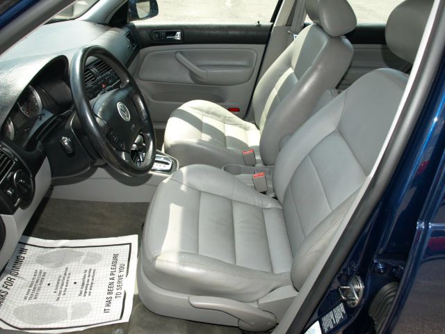 Volkswagen Jetta 2004 photo 2