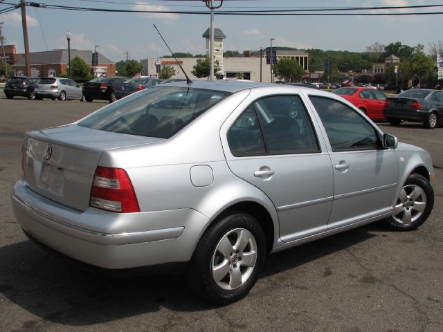 Volkswagen Jetta 2004 photo 8