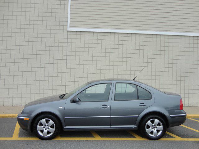 Volkswagen Jetta 2004 photo 2