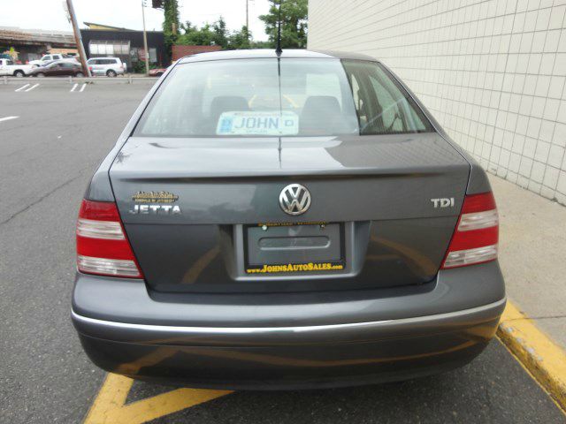 Volkswagen Jetta 2004 photo 4