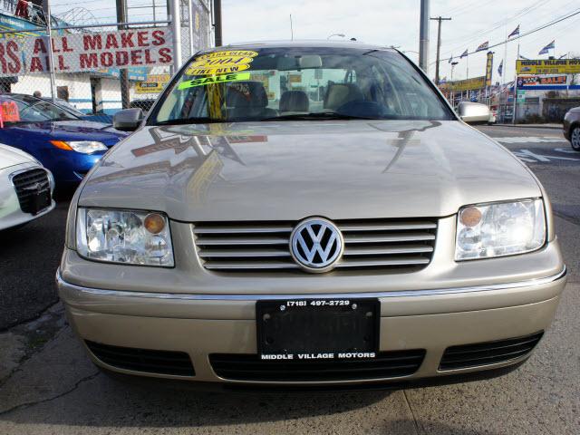 Volkswagen Jetta 2004 photo 1