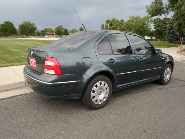 Volkswagen Jetta 2004 photo 3