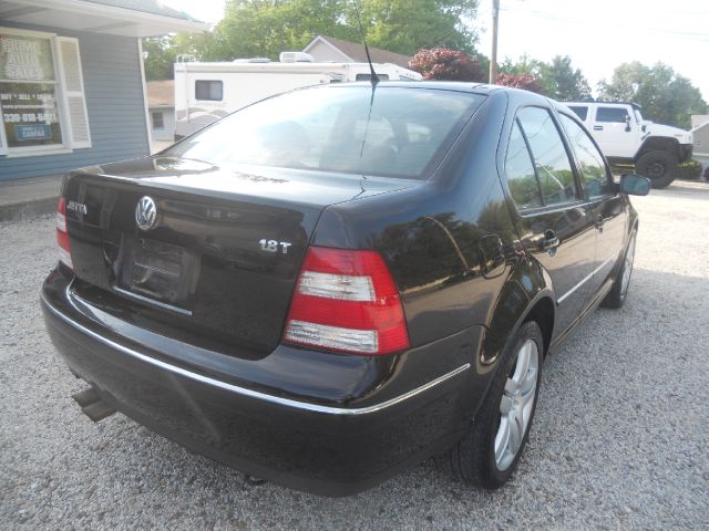 Volkswagen Jetta 2004 photo 7