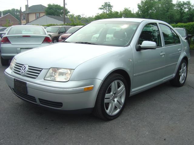 Volkswagen Jetta 2004 photo 2