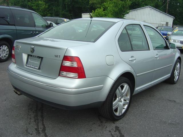 Volkswagen Jetta 2004 photo 5