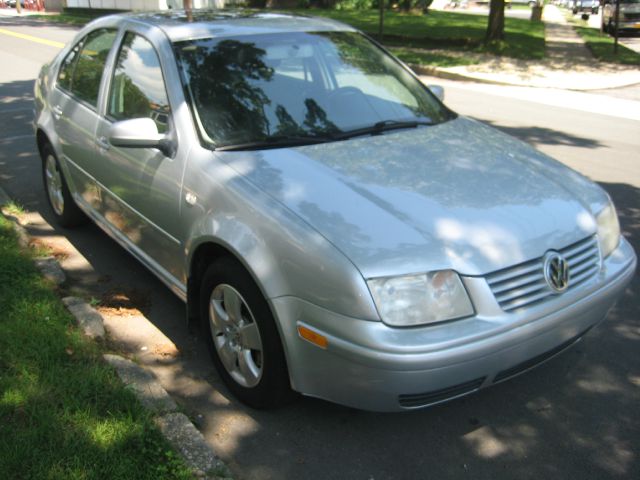 Volkswagen Jetta 2004 photo 4