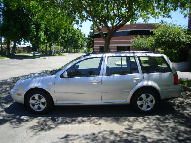 Volkswagen Jetta Quad Cab 4x2 Shortbox XLT Wagon