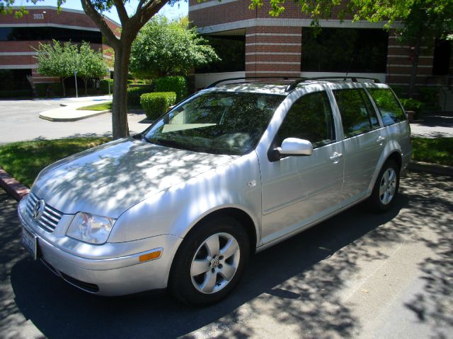 Volkswagen Jetta 2004 photo 1