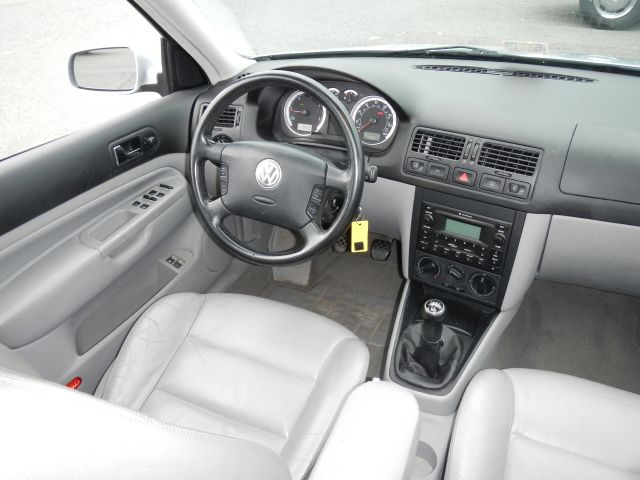 Volkswagen Jetta 2004 photo 19