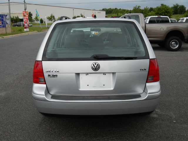 Volkswagen Jetta 2004 photo 4