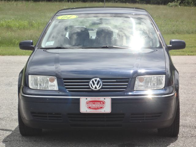 Volkswagen Jetta 2004 photo 3