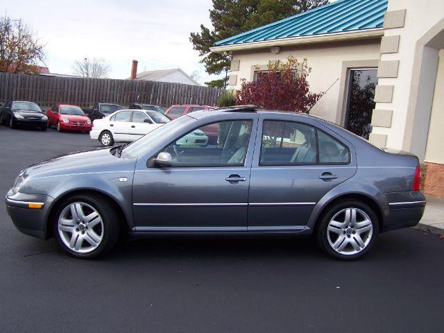 Volkswagen Jetta 2004 photo 1