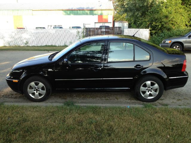 Volkswagen Jetta 2004 photo 1