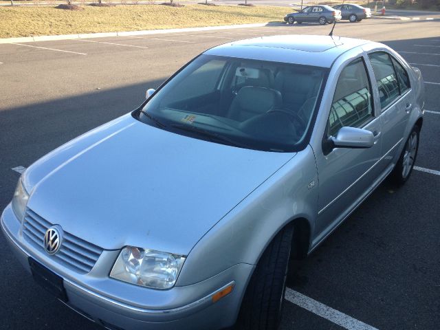 Volkswagen Jetta King Cab 4WD Sedan