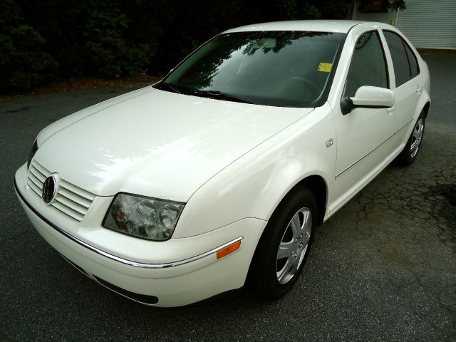 Volkswagen Jetta 2004 photo 1