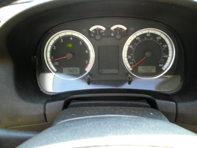 Volkswagen Jetta 2004 photo 27