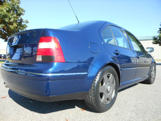 Volkswagen Jetta 2004 photo 3