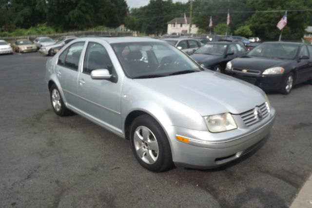 Volkswagen Jetta 2004 photo 3