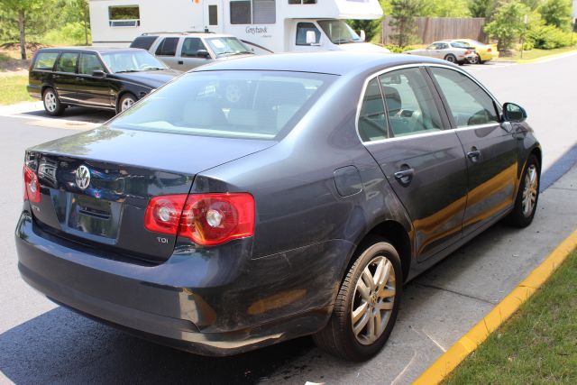 Volkswagen Jetta 2005 photo 4