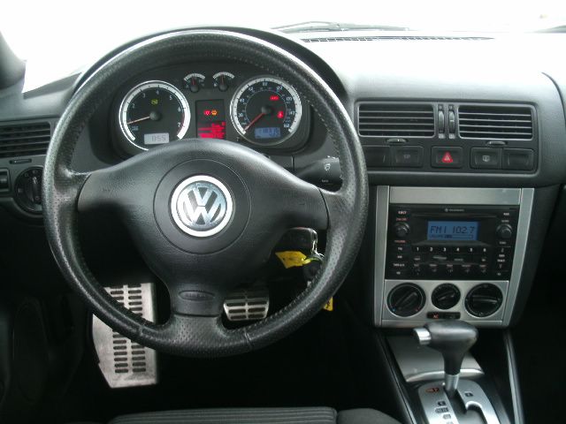 Volkswagen Jetta 2005 photo 4