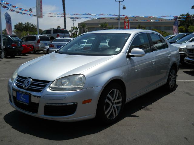 Volkswagen Jetta 2005 photo 1