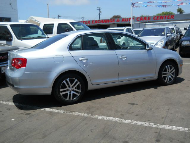 Volkswagen Jetta 2005 photo 11