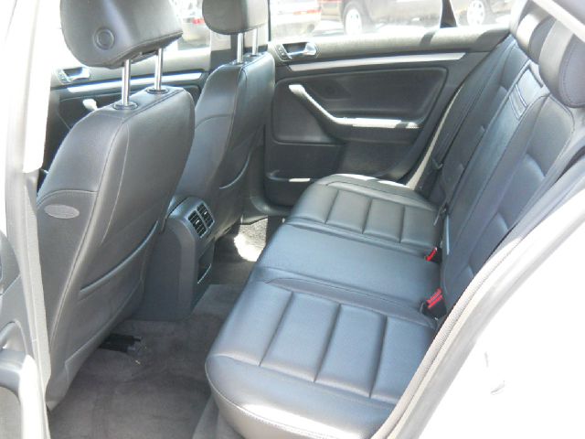 Volkswagen Jetta 2005 photo 4