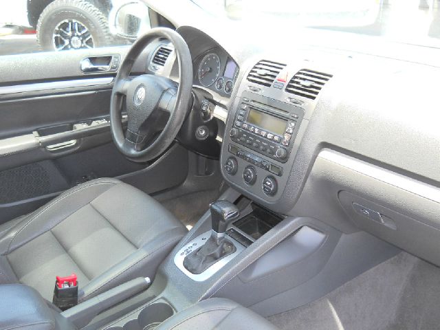 Volkswagen Jetta 2005 photo 8