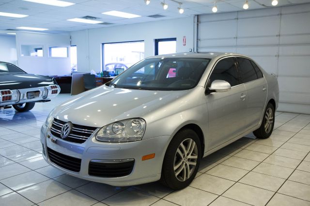 Volkswagen Jetta Limited Wagon Sedan