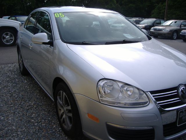 Volkswagen Jetta 2005 photo 12