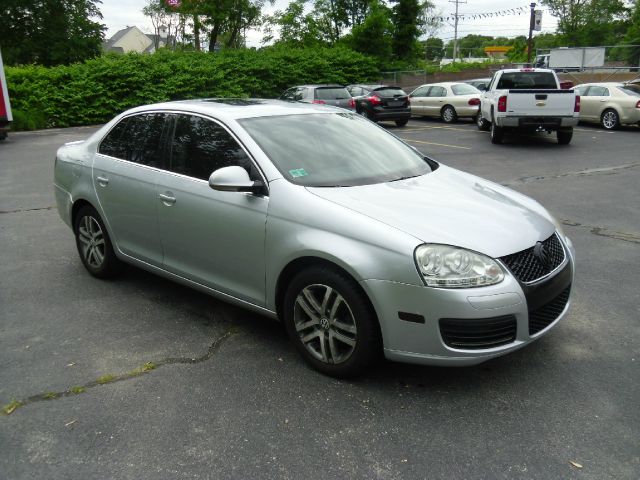 Volkswagen Jetta 2005 photo 27