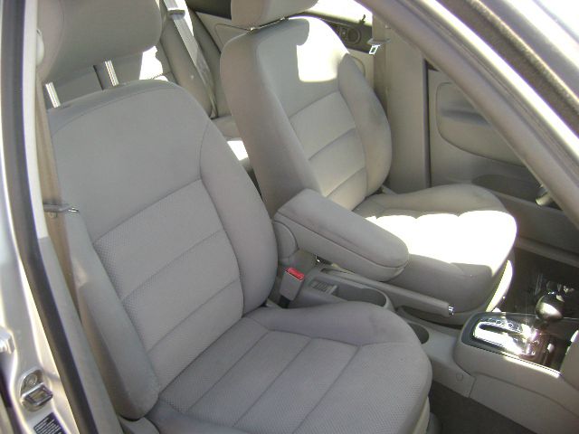 Volkswagen Jetta 2005 photo 16