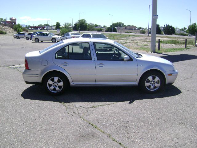 Volkswagen Jetta 2005 photo 2