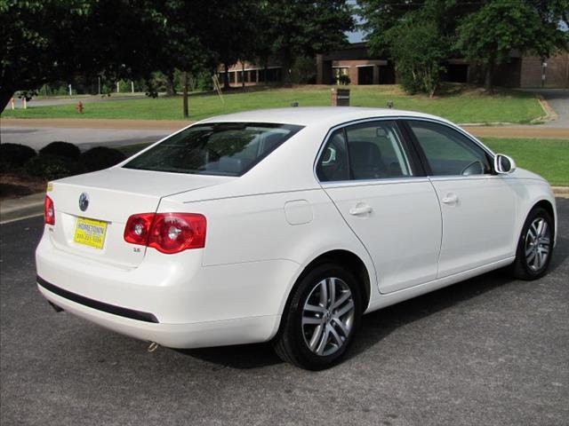 Volkswagen Jetta 2005 photo 3