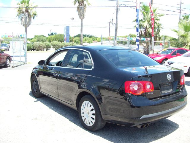 Volkswagen Jetta 2005 photo 4