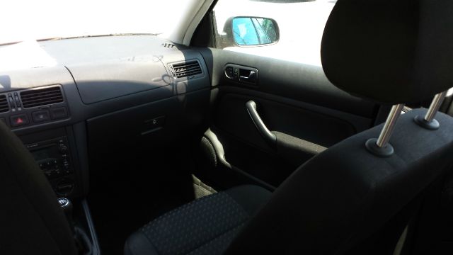 Volkswagen Jetta 2005 photo 12