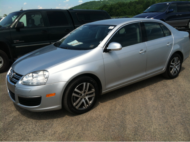 Volkswagen Jetta CD With MP3 Sedan