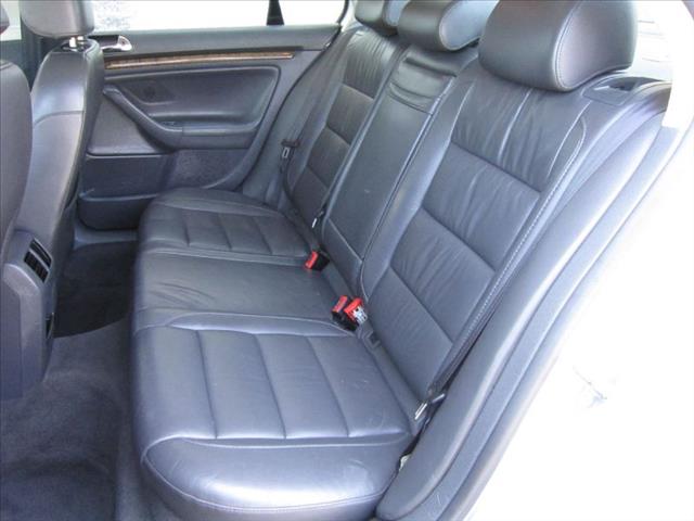 Volkswagen Jetta 2005 photo 4