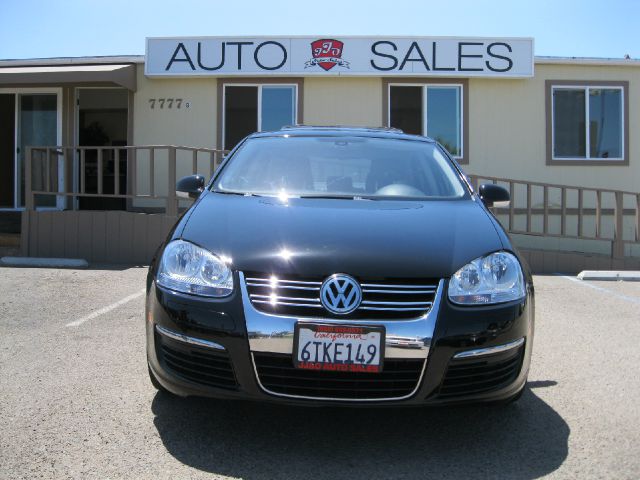 Volkswagen Jetta 2005 photo 2