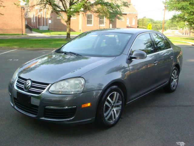 Volkswagen Jetta 2005 photo 2