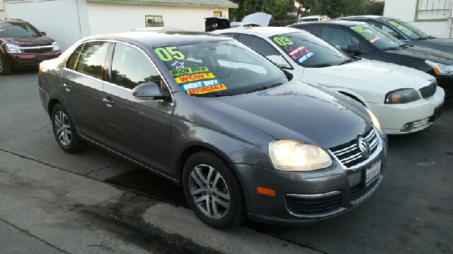 Volkswagen Jetta 2005 photo 2