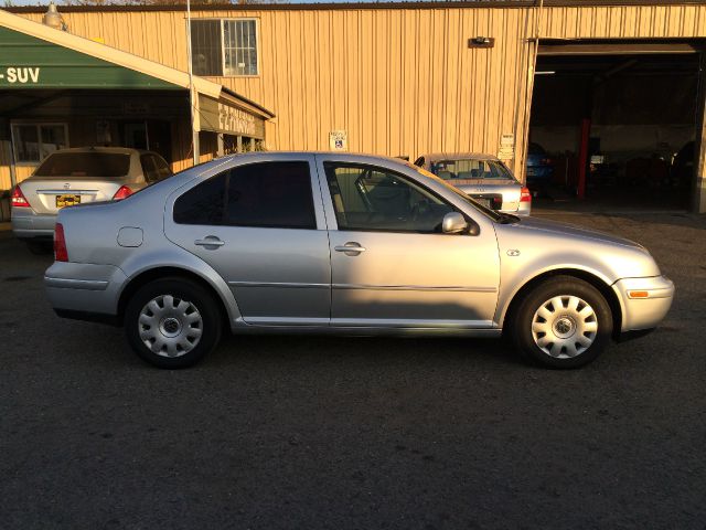 Volkswagen Jetta 2005 photo 4