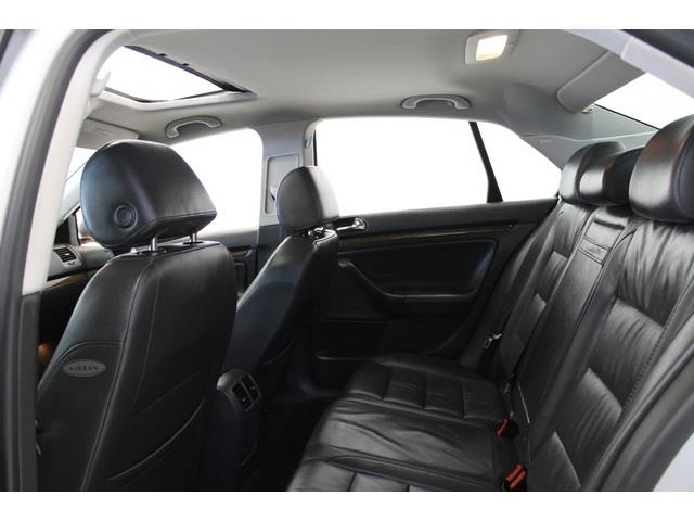 Volkswagen Jetta 2005 photo 28