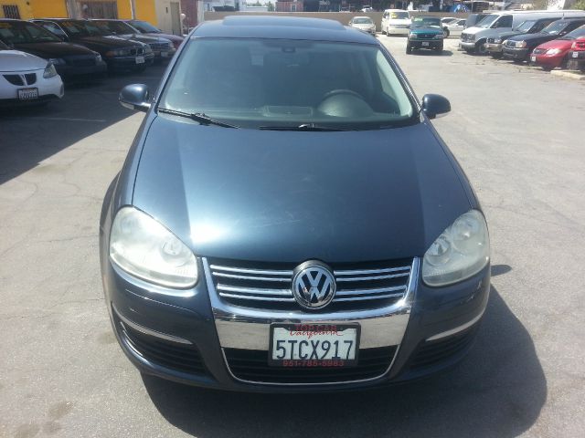 Volkswagen Jetta 2005 photo 1