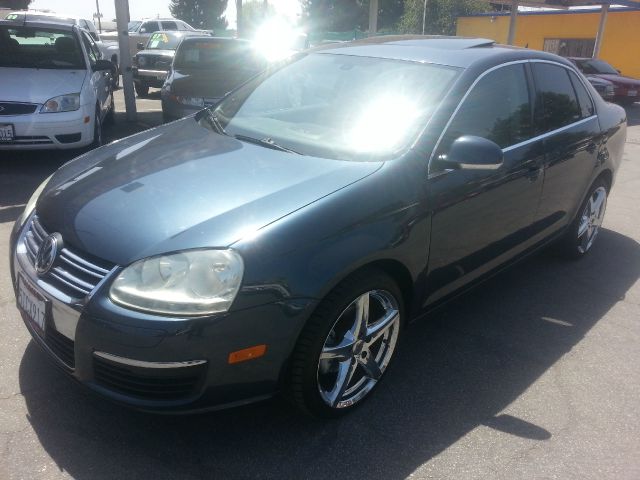 Volkswagen Jetta 2005 photo 4