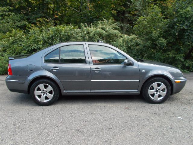 Volkswagen Jetta 2005 photo 1