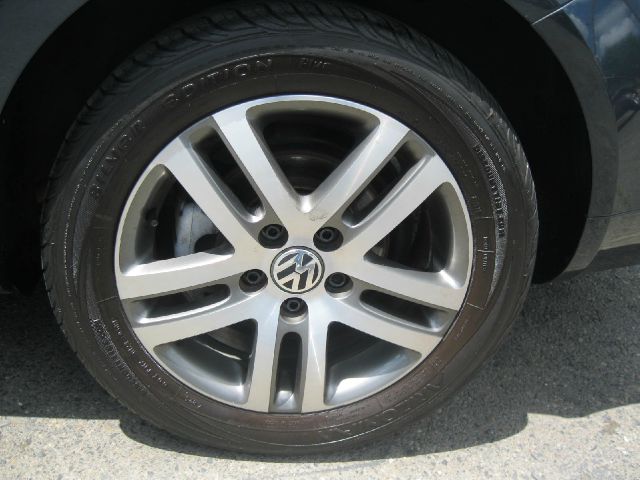 Volkswagen Jetta 2005 photo 2