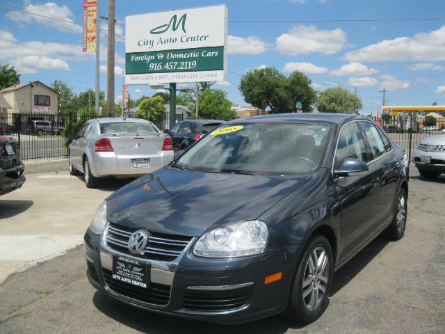 Volkswagen Jetta 2005 photo 4