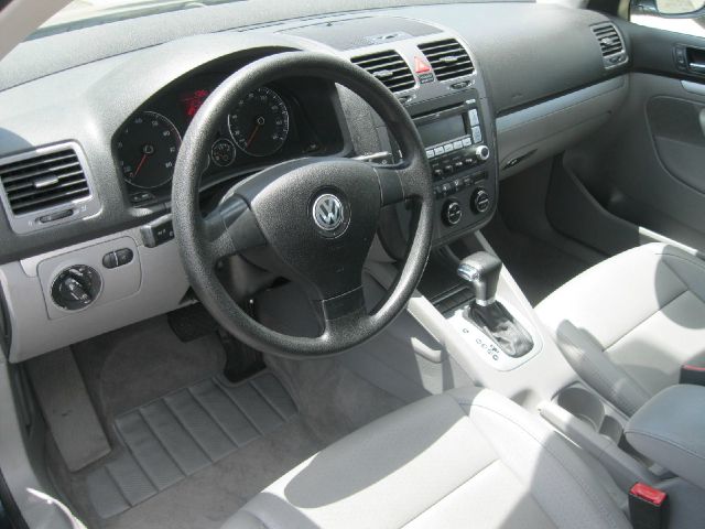 Volkswagen Jetta 2005 photo 8